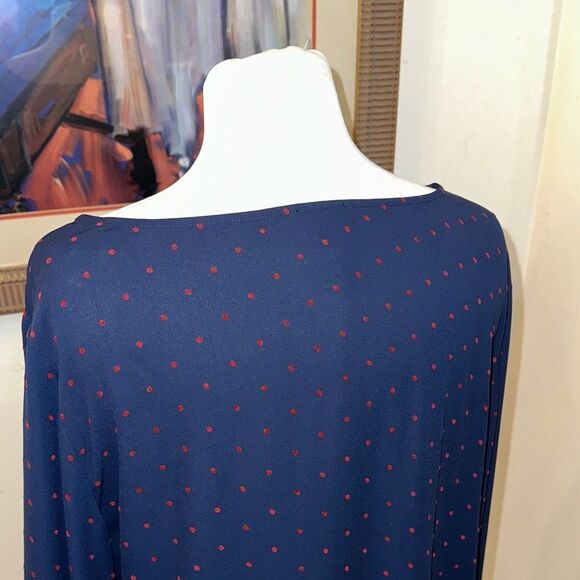 Ann Taylor Navy Blue Polka Dot Pattern Top Size Large - Picture 10 of 11
